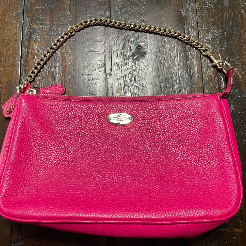 Small Coach handbag.